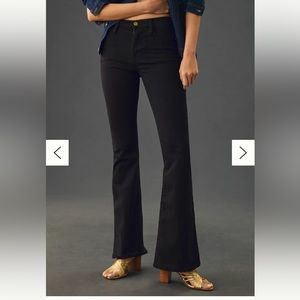 Frame Le High flares